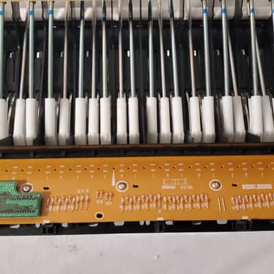 Yamaha CLP-911 key assembly - full assembly with LMH contact boards and strips image 8