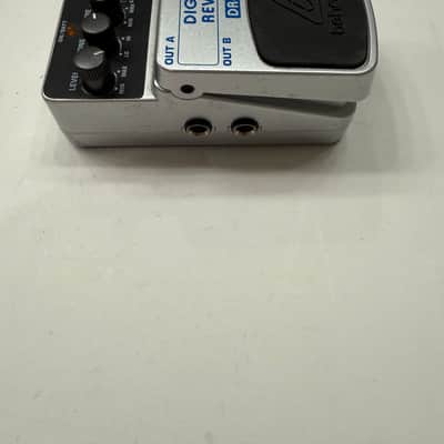 Behringer DR600 Digital Reverb Stereo Guitar Effect Pedal image 3