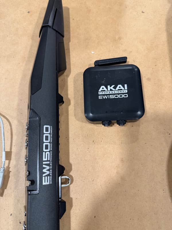 Akai EWI 5000 2022 - Present - Black image 1