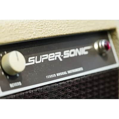 Fender	Super Sonic 112 2-Channel 60-Watt 1x12" Guitar Combo 	2011 ALL VALVE MADE IN USA image 4