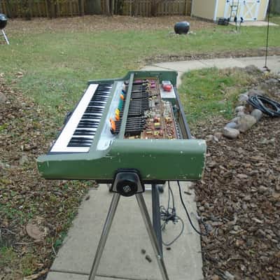 Farfisa VIP-370 60's - Olive image 1