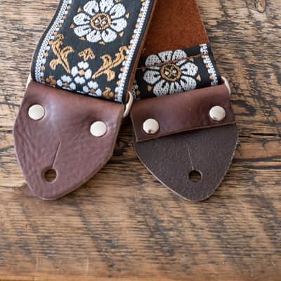 Suede-Backed Vintage Guitar Strap. "Sugar Magnolia". Handmade in London. image 6
