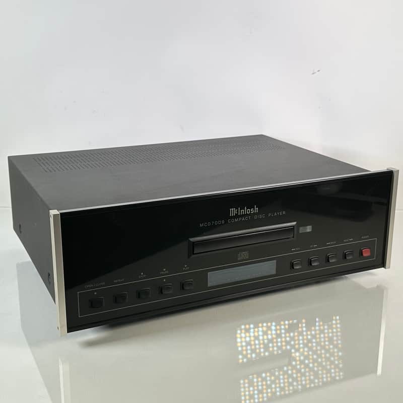 McIntosh MCD-7009 CD Player w/ Remote | Reverb