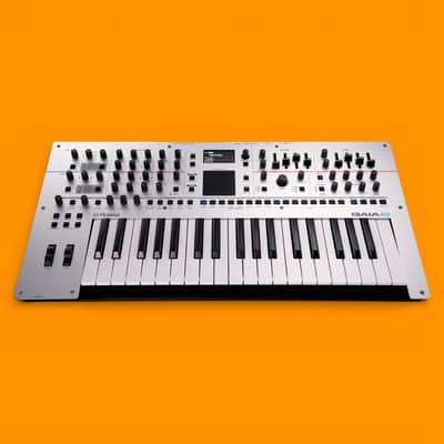 Roland GAIA 2 Synthesizer [USED-MINT] image 2