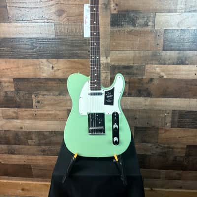 Fender Player II Telecaster Electric Guitar, Rosewood, Birch Green, 681 image 4