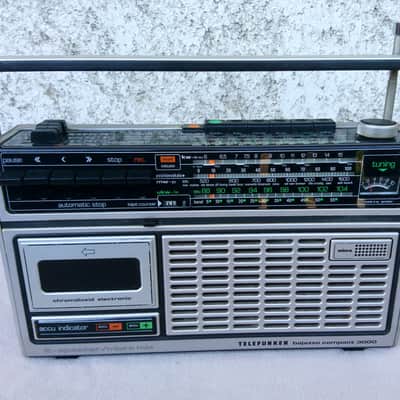Telefunken Bajazzo Compact 3000 Boombox, Cassette Player, Portable Radio Germany 1977 Fully Working! image 4