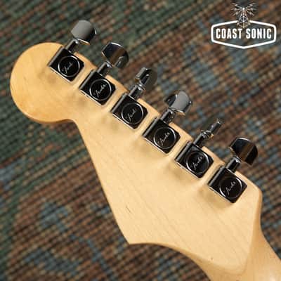 Vintage 1991 Fender Standard Stratocaster *first year Mexico factory* Lake Placid Blue image 13
