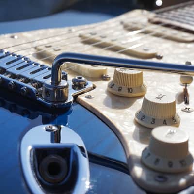 G&L Legacy Tribute 2010 Blue Burst image 8