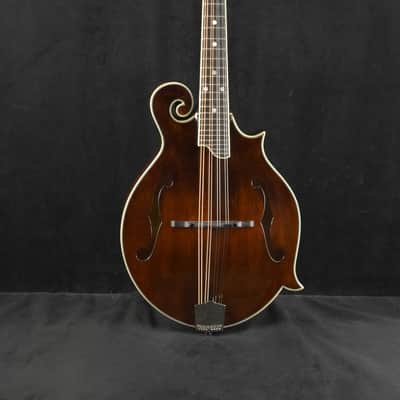 Eastman MD515 F-Style F-Hole Mandolin Classic Gloss Finish image 2