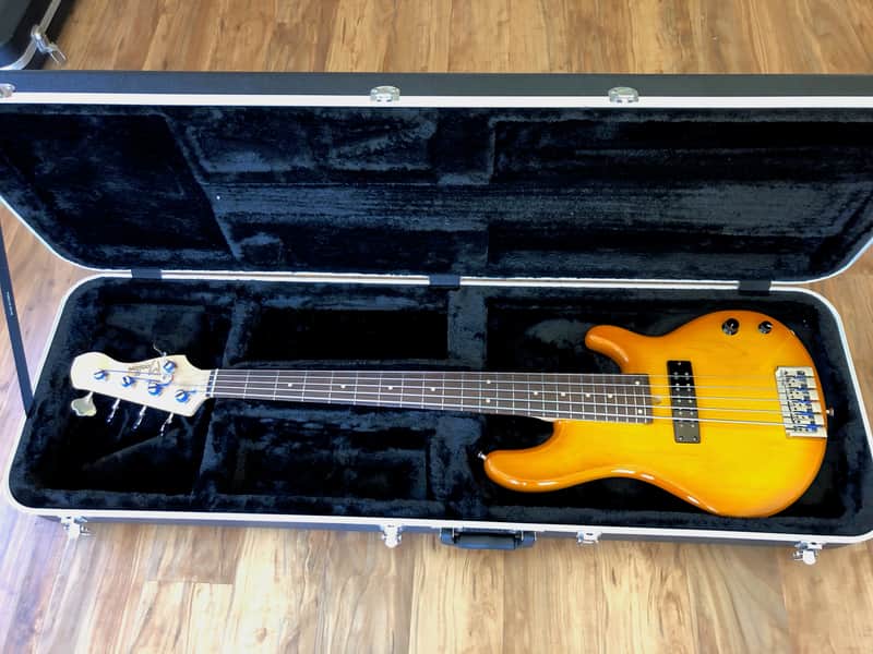 Moollon B524  Custom 5 String Bass guitar -  P precision style w Original Case image 1