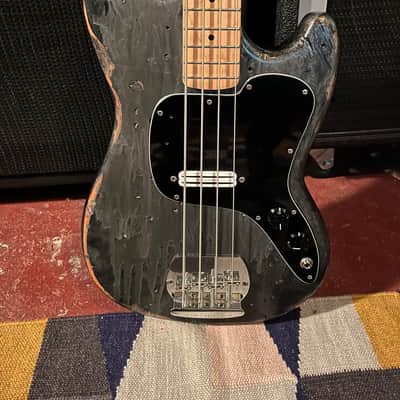 Fender Squier Bronco Bass - Doom Mod musicmaster mustang Custom