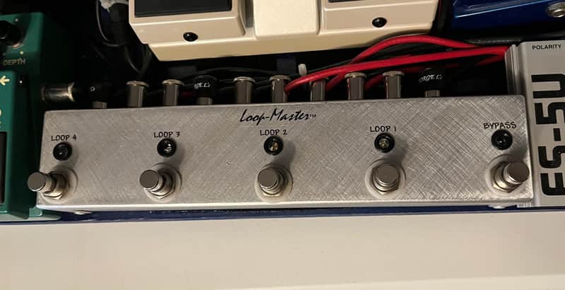 Loop Master 4 Loop Switcher w/ Master Bypass 2010s - Brushed image 1