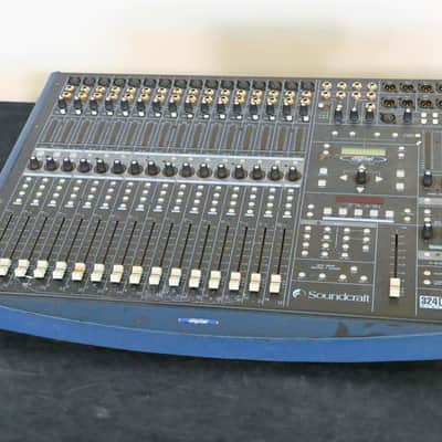 Soundcraft 324 Live Digital Mixing Console CG01VQL