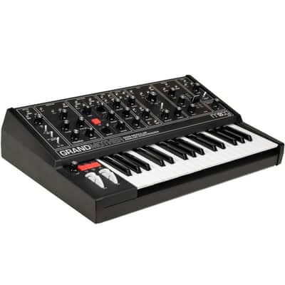 USA made Moog Grandmother Dark 32-Key Semi-Modular Analog Synthesizer 2020 - Present - Black / Black Panel