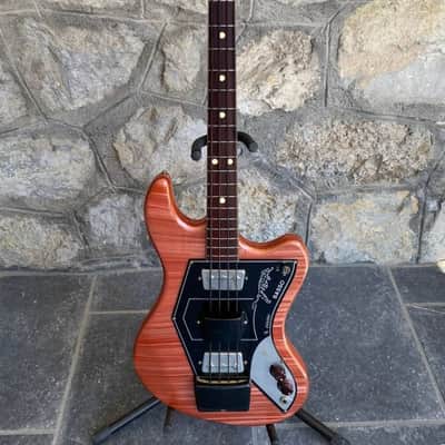 Rare Vintage 1964-65 Wandre Davoli Tigre 2 Bass – All-Original with Case image 2