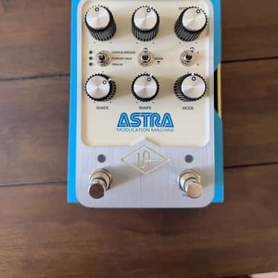 Universal Audio UAFX Astra Modulation Machine Pedal 2025 image 2