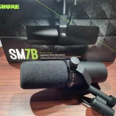 Shure SM7B Cardioid Dynamic Microphone 2001 - Present - Black