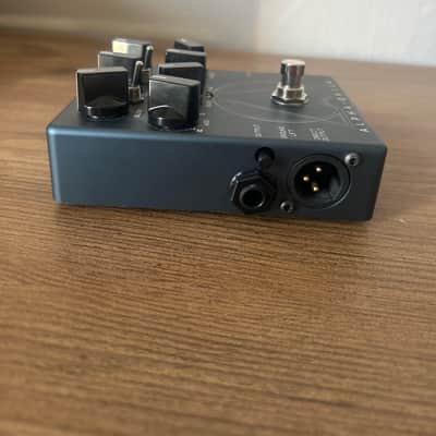 Darkglass Electronics Alpha Omega Bass Preamp 2018 - Present - Blue image 4