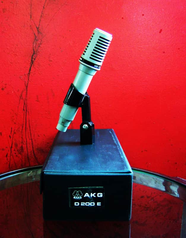 Vintage 1970's AKG D200E Cardioid Dynamic Microphone Low Z w accessories D190E D1000E # 2 image 1