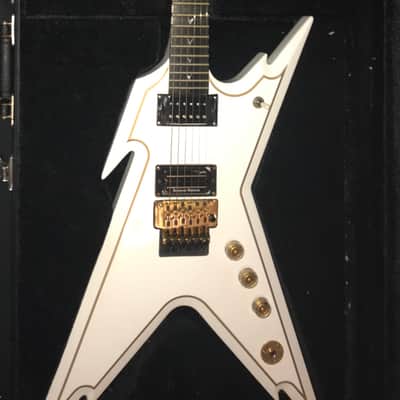 Trivium Matt Heafy! Dean Razorback 2008 White/Gold image 1