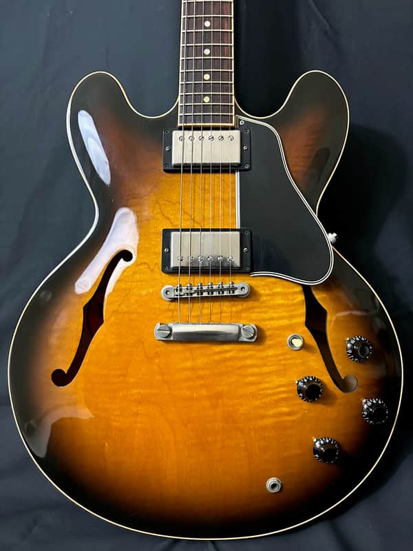 Gibson ES-335 Figured