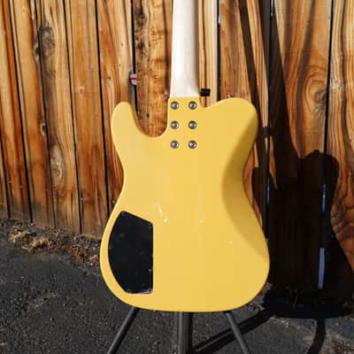 G&L USA Fullerton Deluxe ASAT Bass Butterscotch Blonde 4-String Electric Bass Guitar w/ Gig Bag (2024) image 9