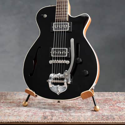 Grez Mendocino Black / Natural w/ Dynasonic Pickups & TK Smith vibrato image 4