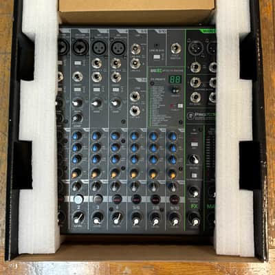 Mackie ProFX10v3 10-Channel Mixer image 8