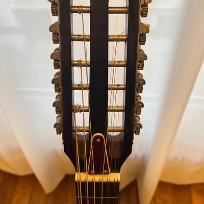 Yamaha FG-230 12-String Jumbo Dreadnought 1968 - 1972 - Natural image 4