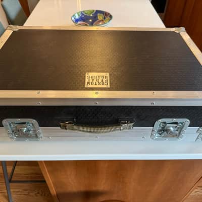 Custom Pedalboards UK Medium Flight Case Pedalboard 2018 - Black/Grey image 1