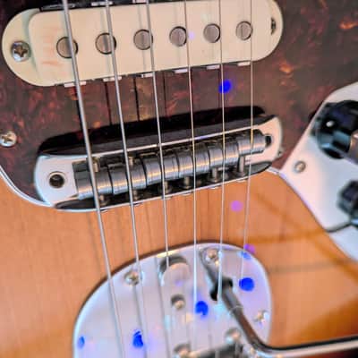 Fender Vintera 60s Jaguar PF 3-Colour Sunburst 2019 - 3 Colour Sunburst image 5