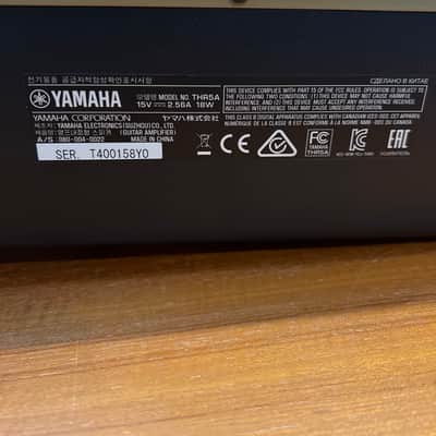 Yamaha THR5A 10-Watt 2x3" Stereo Digital Modeling Acoustic Guitar Combo 2012 - Present - Gold image 3