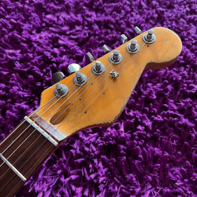Relic'd Fender Style Stratocaster Fiesta Red Over Sunburst (Unknown Manufacturer) image 4