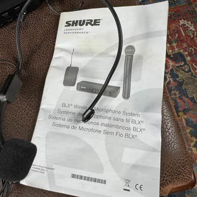Shure BLX4 H9 Wireless Microphone w/Headset - 2015 image 7