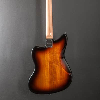 Squier Classic Vibe 60's Jazzmaster - 3 Color Sunburst image 5