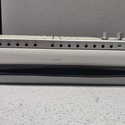 Oxi Instruments One MIDI / CV Sequencer Silver with Oxi Split image 3