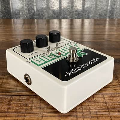 Electro-Harmonix EHX Big Muff PI with Tone Wicker Distortion Sustainer Guitar Effect Pedal image 3