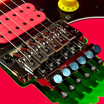 Ibanez JEM777-SK Limited Edition 30th Anniversary Steve Vai Signature 2017 - Shocking Pink image 5