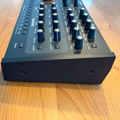 Sequential Take 5 Desktop 5-Voice Synthesizer Module mit Garantie image 3