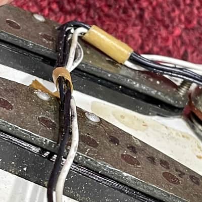 Fender Stratocaster 1976 Loaded Black Pickguard All 100% Factory Original image 8