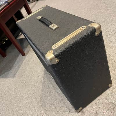 Peavey LA 400 Combo Amplifier w/ Black Widow 12” Speaker image 4