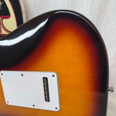 Fender American Standard Stratocaster Guitar 1993 - Brown Sunburst / Maple Neck image 15
