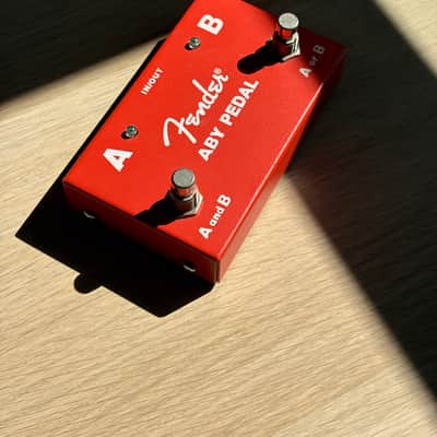 Fender 2-Switch ABY 2010s - Red image 2