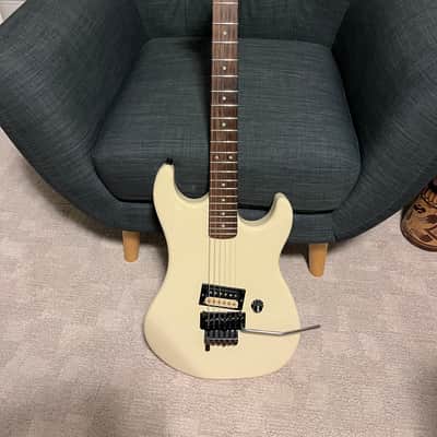 Kramer Barretta 1983 - Vintage white image 1