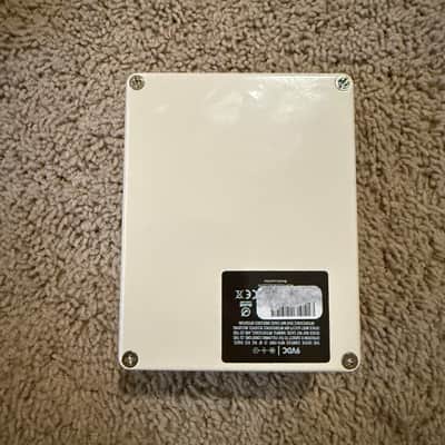Walrus Audio EB-10 Preamp/EQ/Boost 2020 - Cream image 4