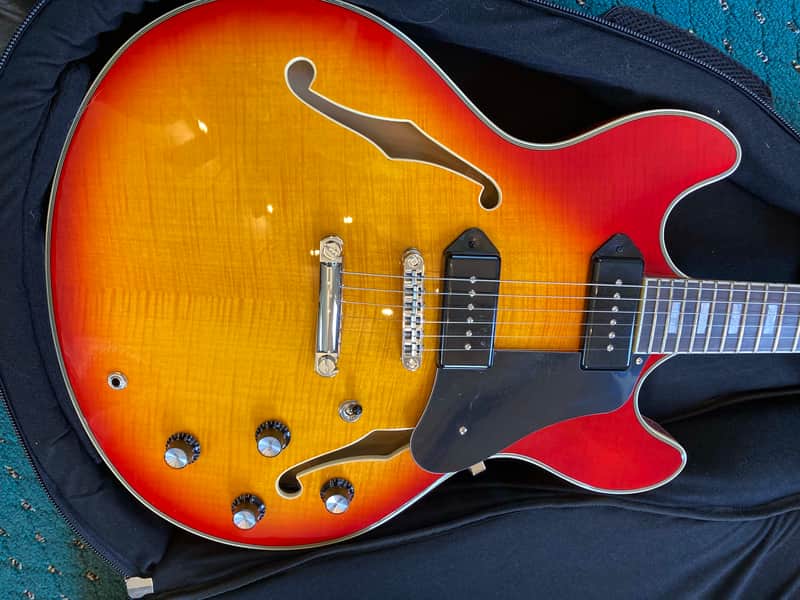 Sire Larry Carlton H7V - Cherry Sunburst includes case image 1