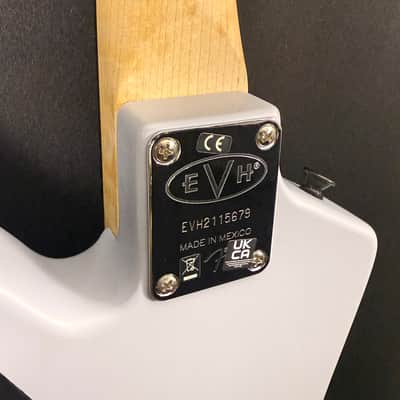 EVH Star Limited Edition 2023 - Primer Gray image 13