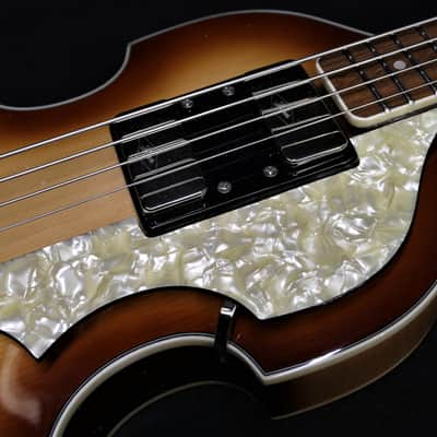 Hofner HCT-500/1-CV Cavern McCartney Revolution Look Custom Beatle Bass Tea Cups, RUGBY BALL TUNER BUTTONS & LaBella 760FHB2 Flats image 12