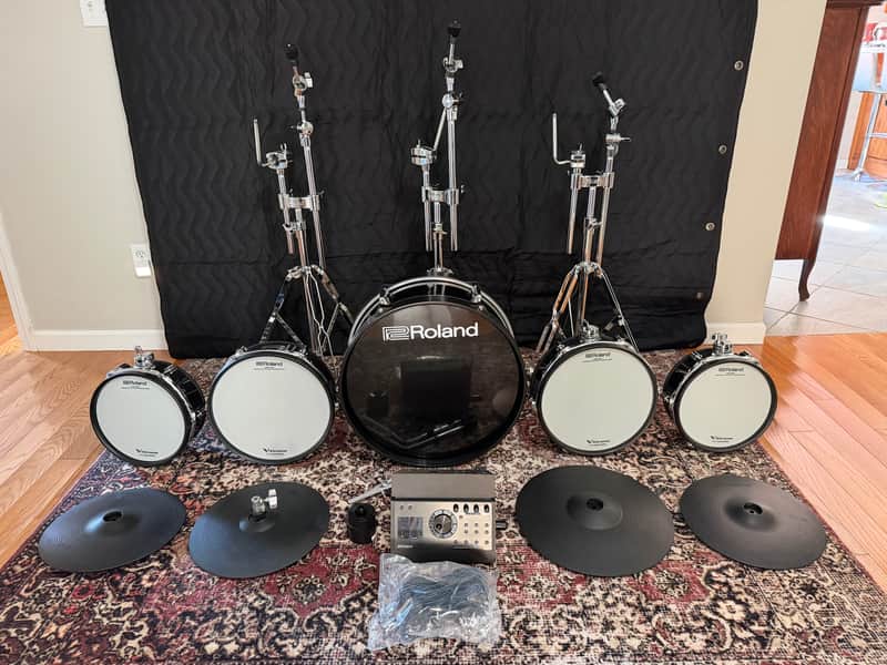 Roland VAD306 Acoustic Design Series Electronic V-Drum Kit 2020 - Present - Black image 1