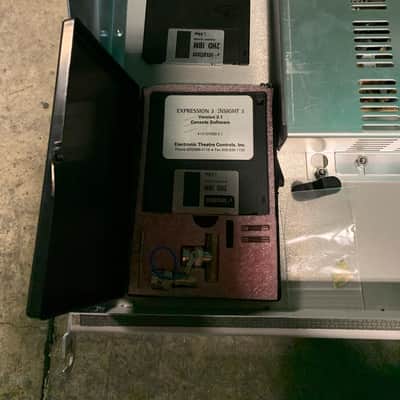ETC Insight 3 Lighting Control System image 2